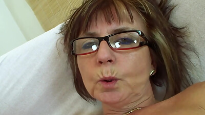 Horny grandma gets pussy stretched with massive strokes of dick